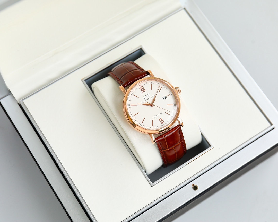 ブランドコピー時計IWC ポートフィノ カップル サファイアクリスタルIW679702[3]