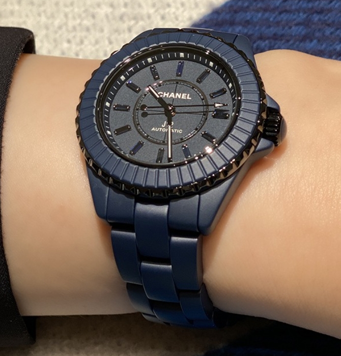 シャネル時計偽物 J12 BLUE レディース キャリバーH10309