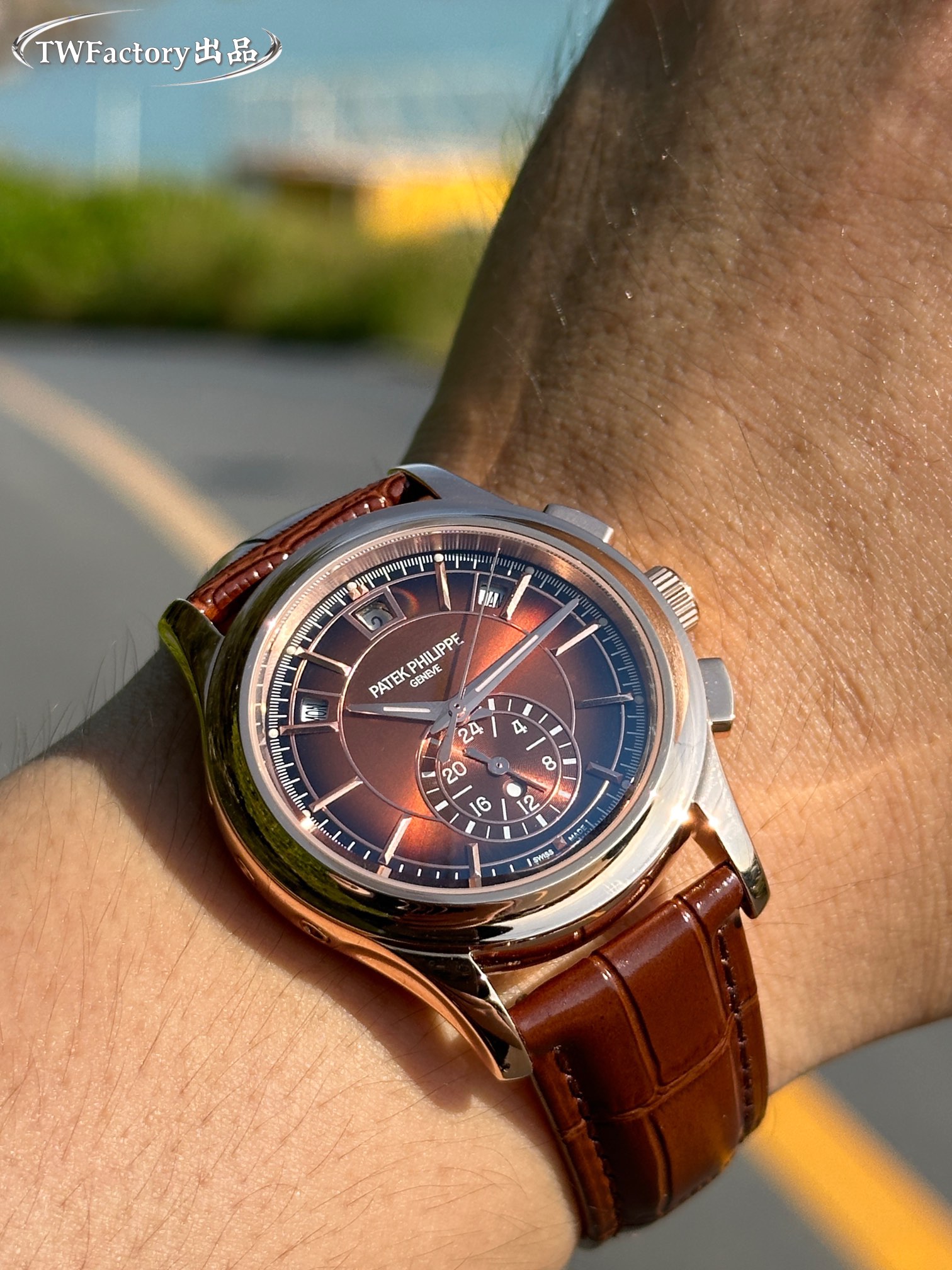 超人気パテック フィリップスーパーコピー時計 ノーチラス 5905R-010 コンプレックス マルチファンクション