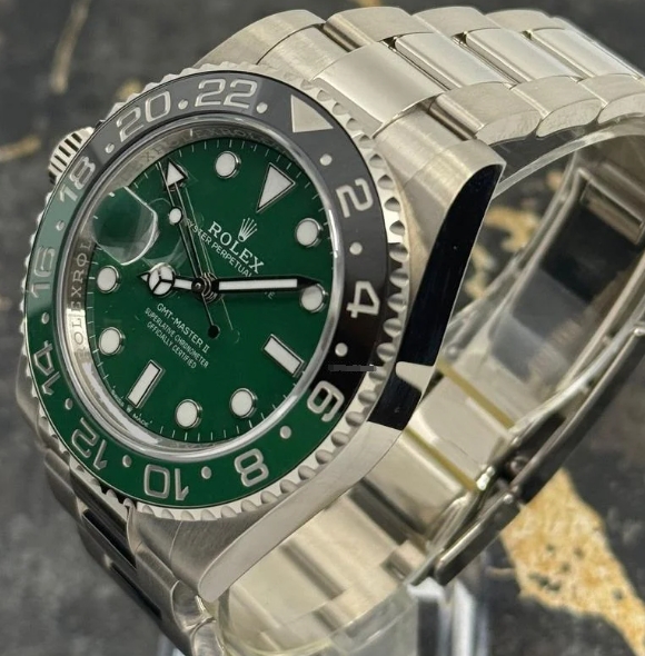 新作ROLEXコピー 126729VTNR GMTマスター Ⅱ オイスター グリーンセラミック[1]