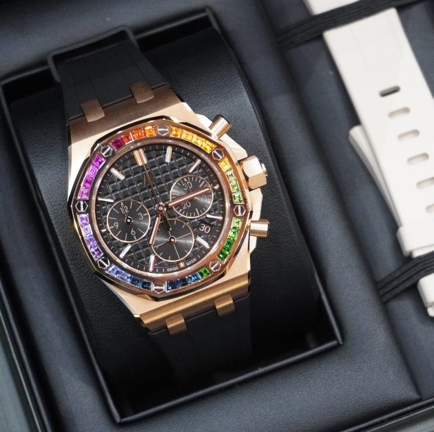 オーデマピゲ 偽物 ロイヤル オーク オフショア クロノグラフ26236OR.YY.D002CA.01[1]