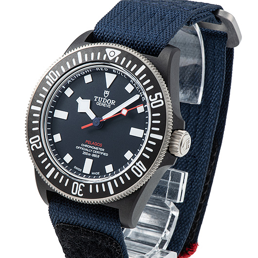 新色美品登場 チュードル 25707KN-0001 ペラゴス FXD アリンギ・レッドブル・レーシング ネイビー[1]