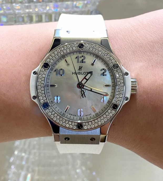 ブランド ウブロ ビッグ・バン オールホワイト ダイヤモンド マザーオブパール361.SE.6010.RW.1104[1]