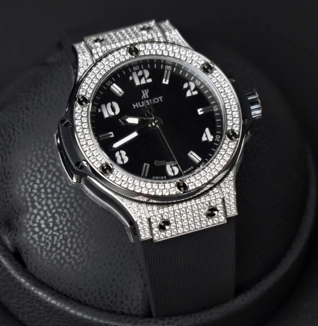ウブロ時計コピー ビッグ・バン クォーツ 100m スチール パヴェ361.SX.1270.RX.1704[1]