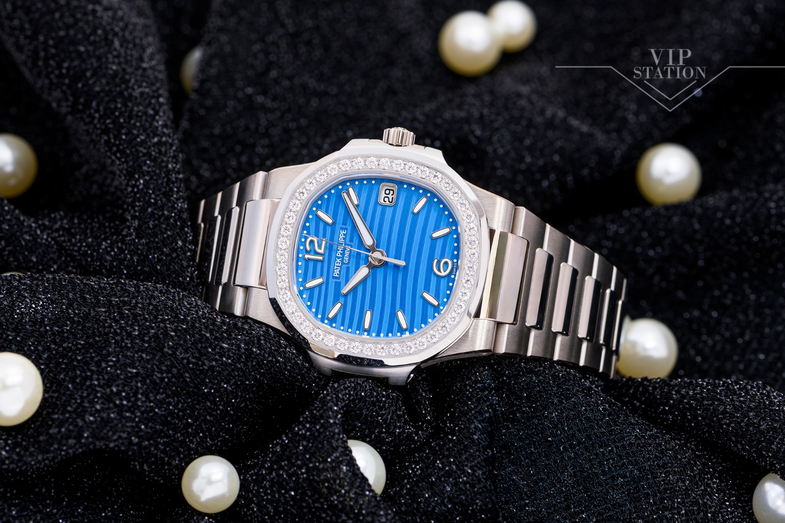 新色登場！パテック・フィリップコピー クォーツ 婦人用ノーチラス 7010/1G-013[4]