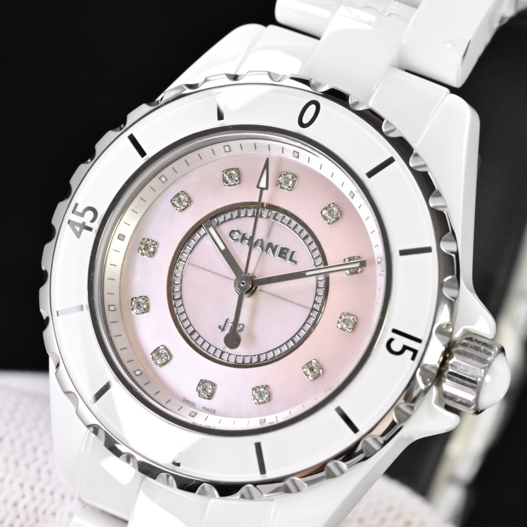 シャネル J12 コピー時計 ピンクの文字盤 セラミック H279724