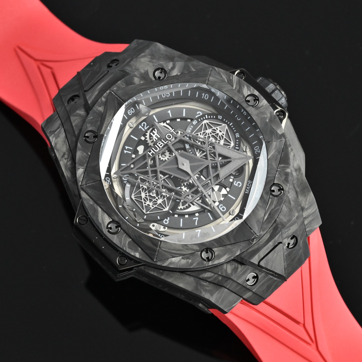 ウブロスーパーコピー時計 赤いストラップビッグ・バン ウニコ サンブルーII 418.CX.1107.RX.MXM22C[1]