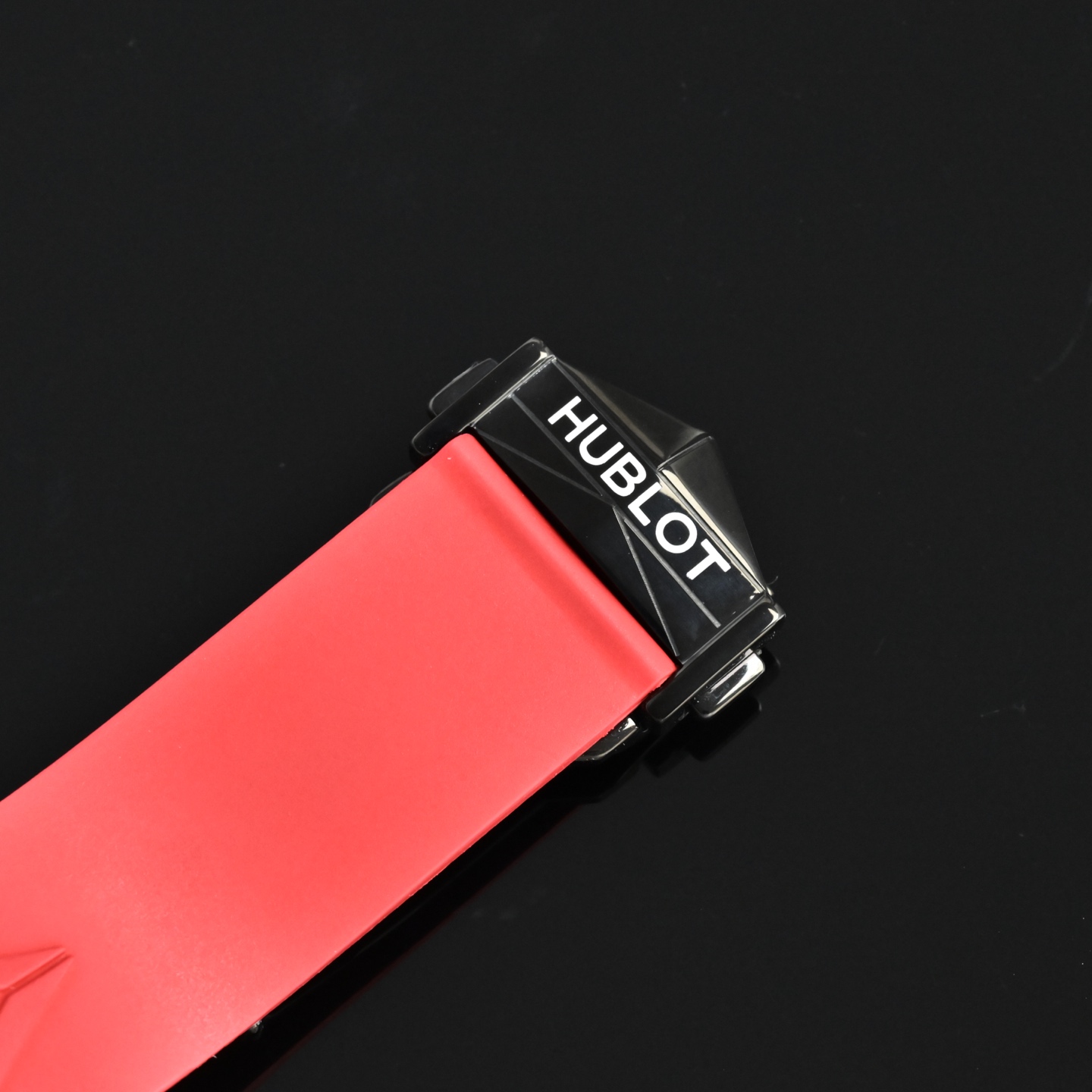 ウブロスーパーコピー時計 赤いストラップビッグ・バン ウニコ サンブルーII 418.CX.1107.RX.MXM22C[4]