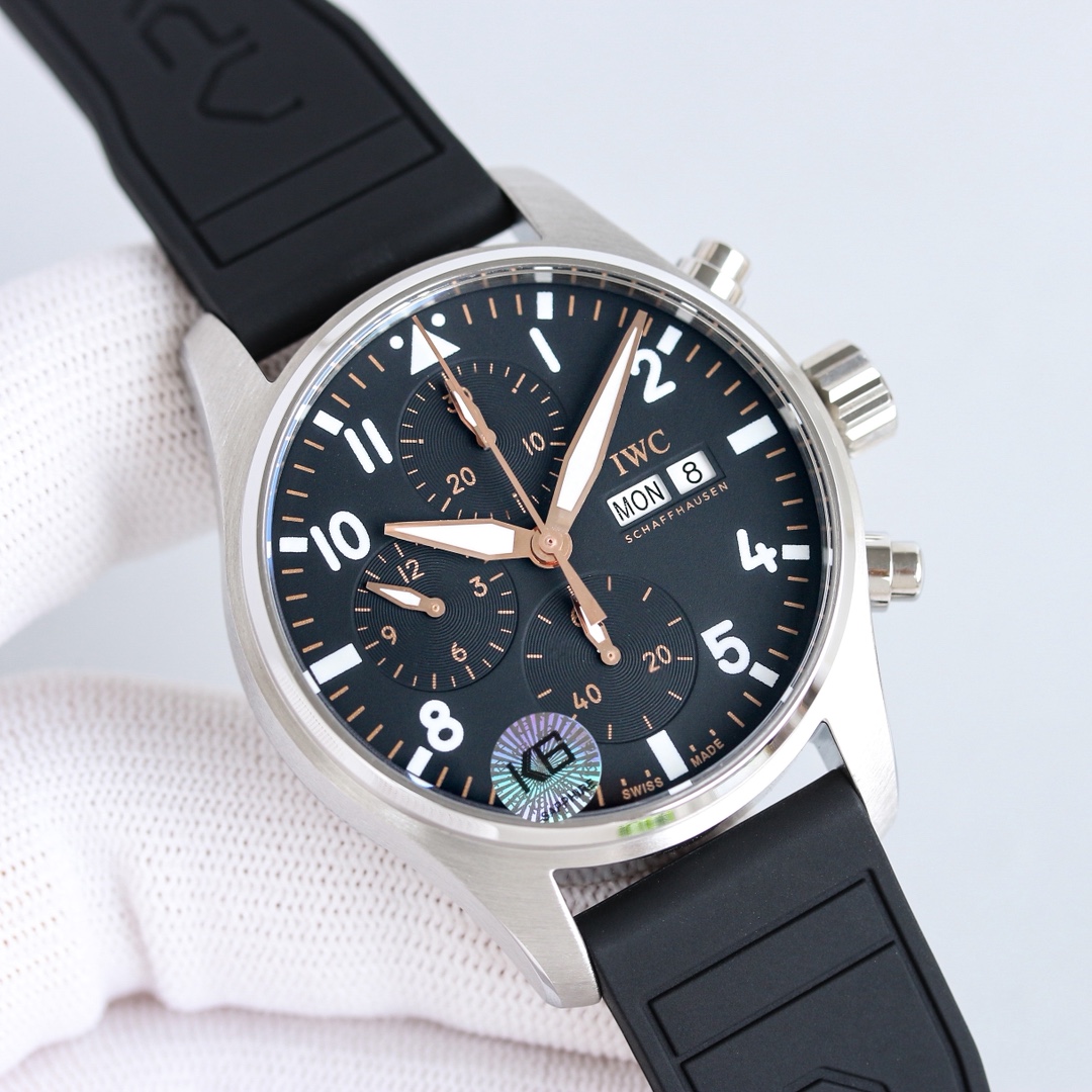 IWC パイロットウォッチ日本一流新モデル IW388116[1]