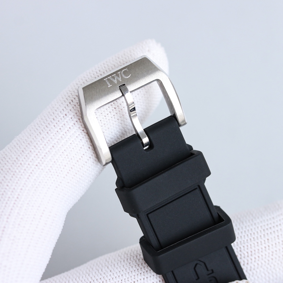 IWC パイロットウォッチ日本一流新モデル IW388116[7]