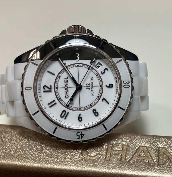シャネル J12 コピー時計大人気 パラドックス セラミック 38mm H6515