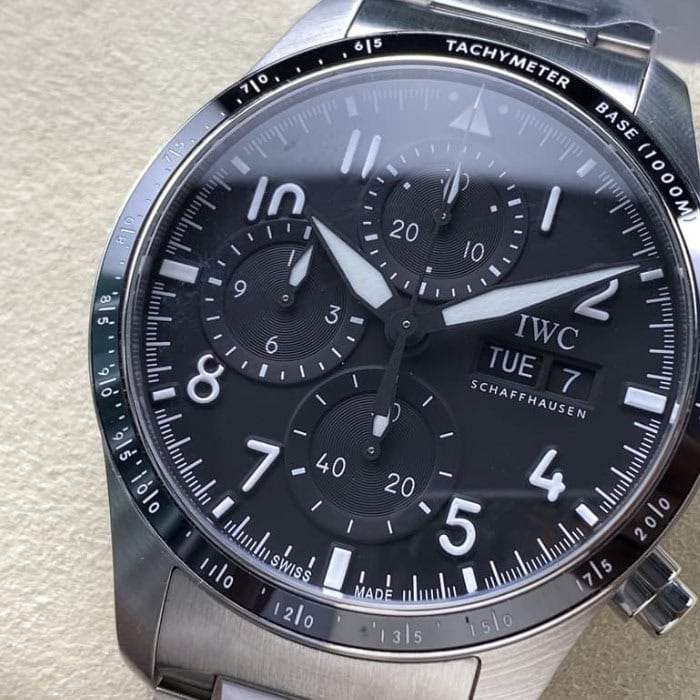 IWC パイロット高級腕時計パフォーマンス 41 AMG IW388304[1]