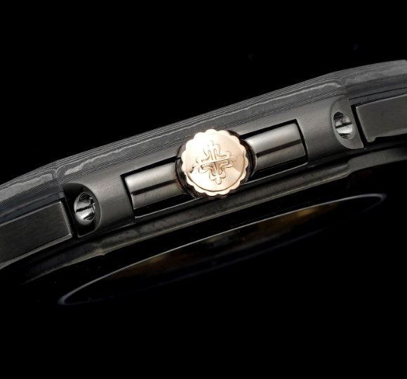 DIW工場 ブランドパテックフィリップ キュビタス 5821 45ＭＭ NTPTカーボン自動巻きムー[4]