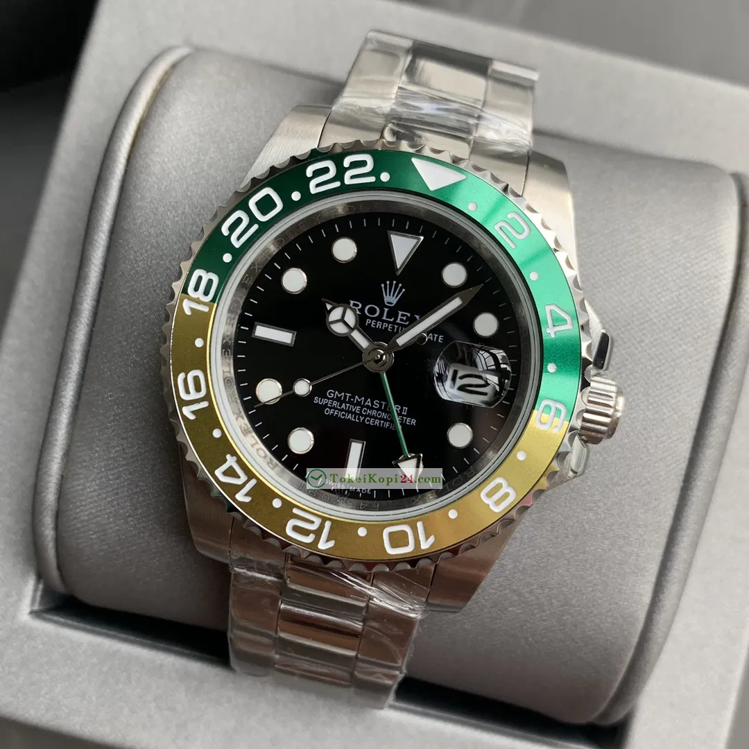 豪華なロレックス GMTマスターIIスーパーコピー時計126710BLNR-002