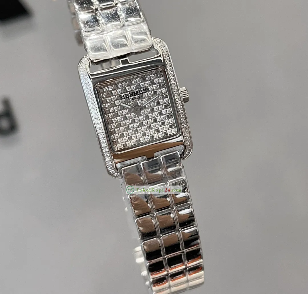 ネットセレブ一流コピー時計のエルメス小さいサイズ 23MM H110550