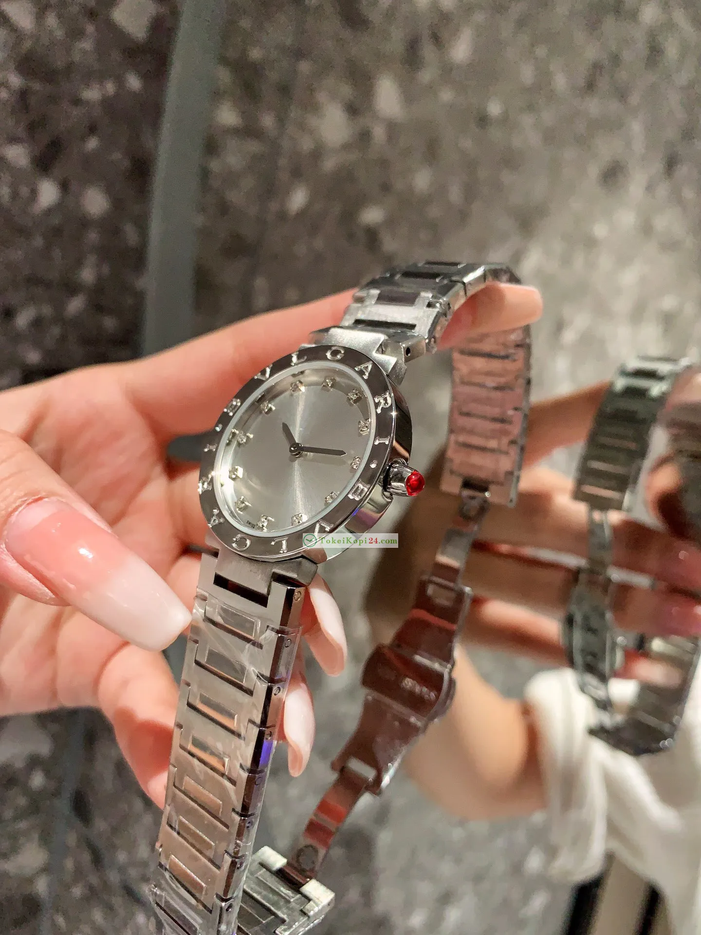 人気ブルガリ クオーツ 33mm 絶妙な要素 B230K350[3]