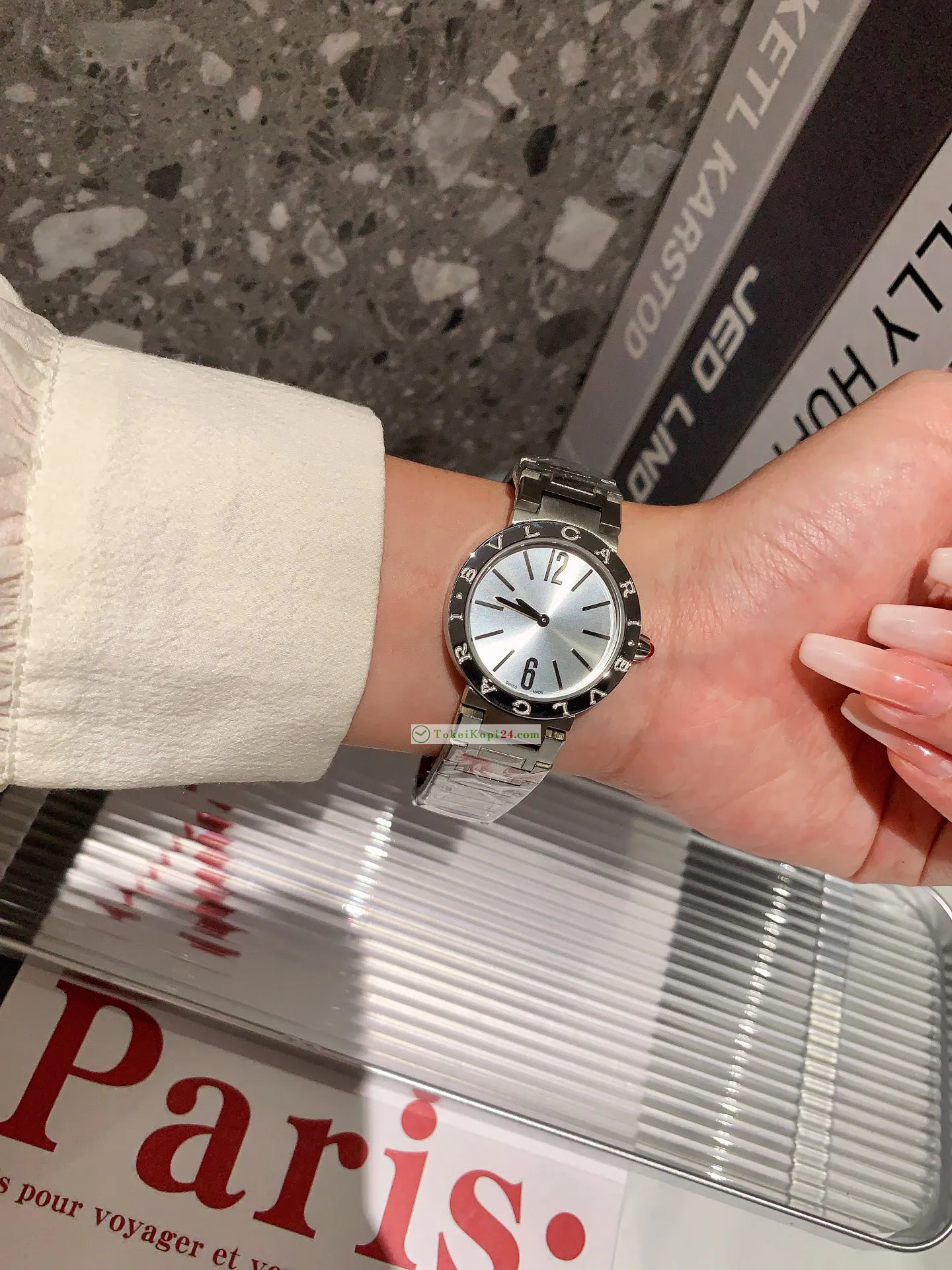 クォーツ  ブルガリコピー時計 33mm とてもオーラがあるB231K320[3]
