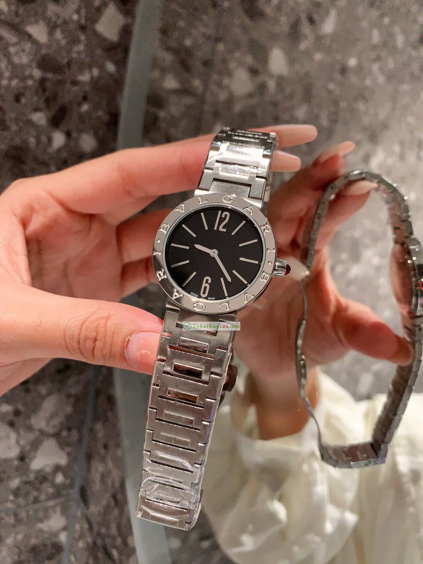クォーツ  ブルガリコピー時計 33mm とてもオーラがあるB231K320[8]