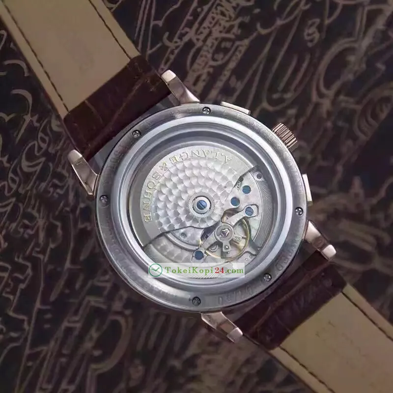 ブランドコピー時計 ランゲゾーネ多くの機能 44mm  L902331[8]