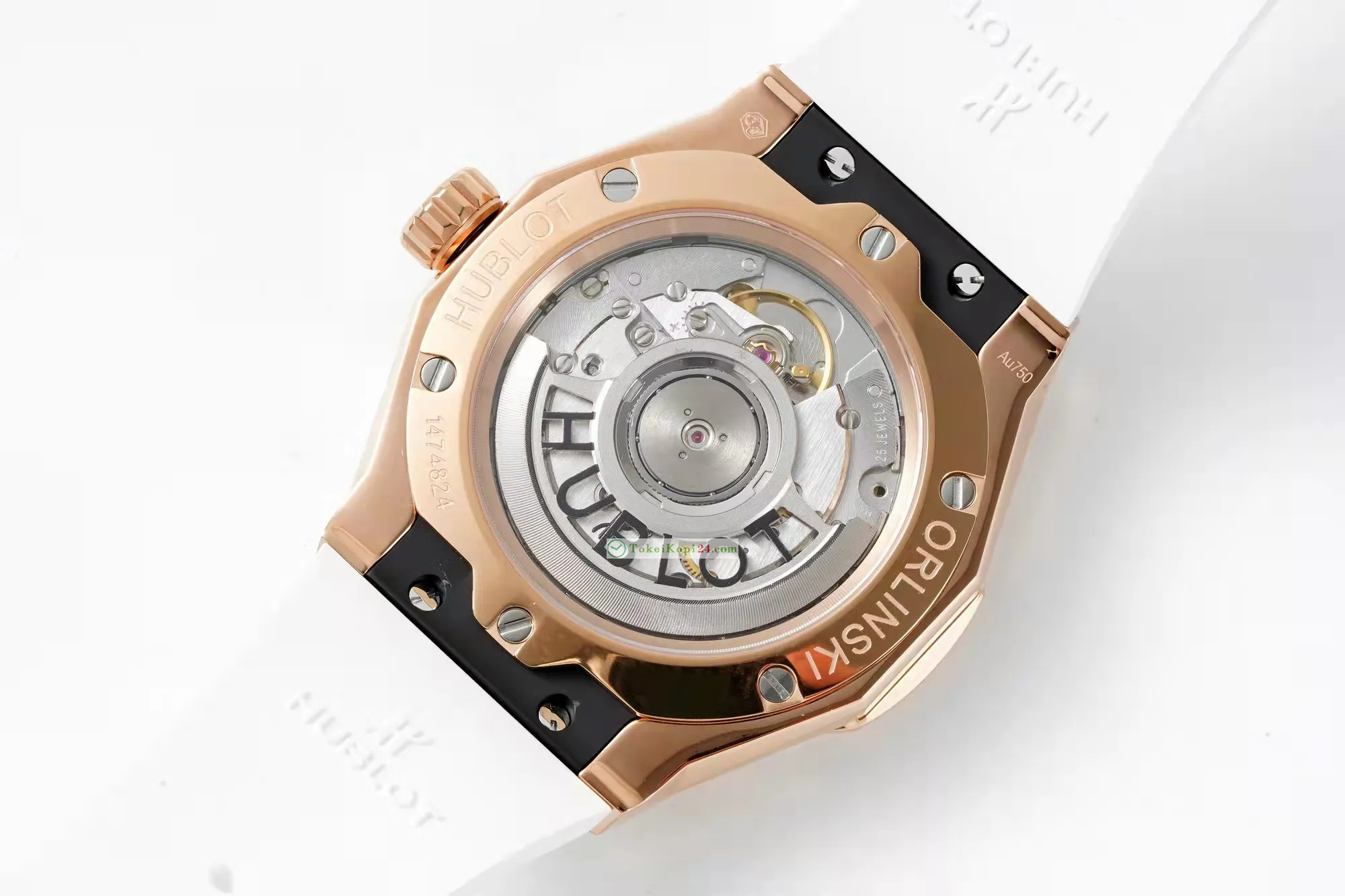 ウブロコピー クラシック フュージョン40mm 天然ゴムストラップ700267[4]