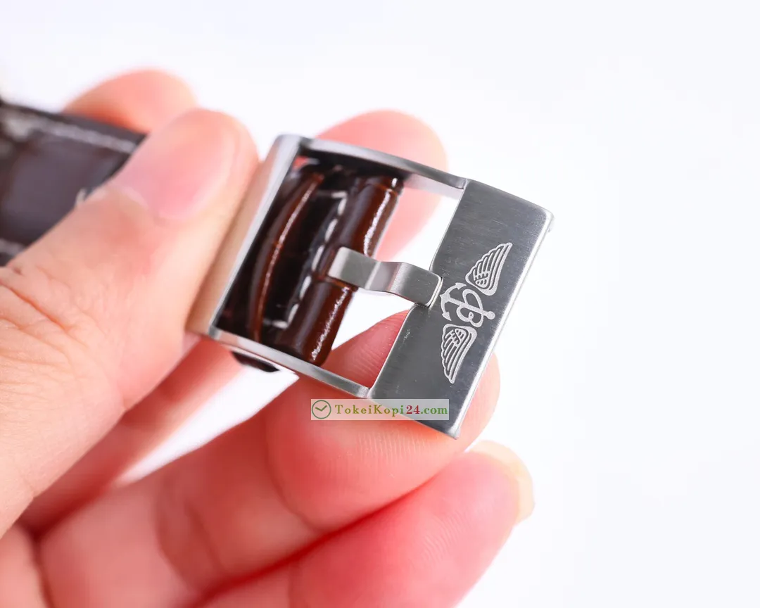 新作ブライトリングコピー アベンジャー B01 クロノグラフ 品質を高B889201[6]