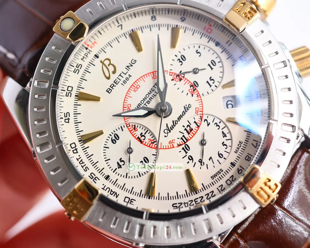 新作ブライトリングコピー アベンジャー B01 クロノグラフ 品質を高B889201[7]