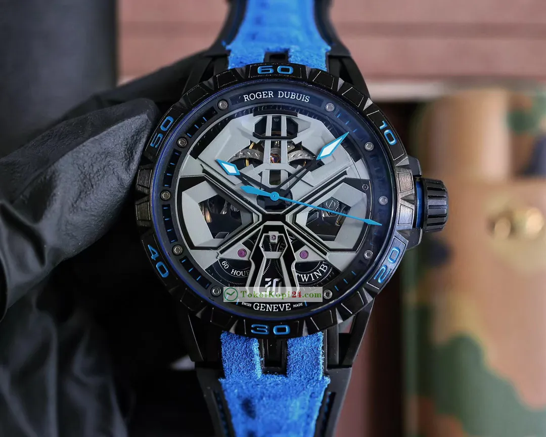 ROGER DUBUISコピー時計 エクスカリバー キング ピレリラバーストラップ最強品質9283R22[4]