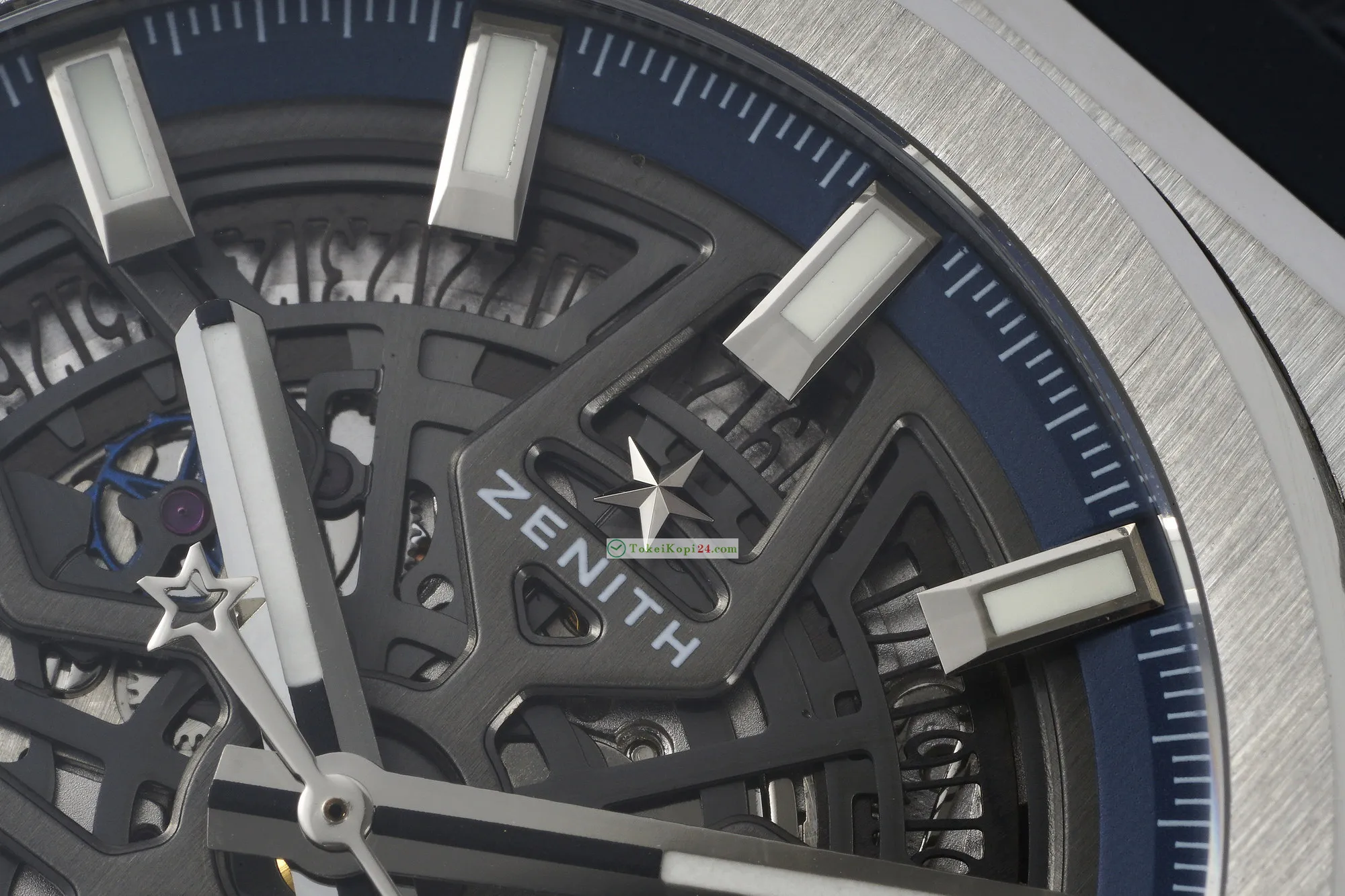 ゼニススーパーコピー時計 DEFYエルプリメロ41mm高見えする中空時計89238Z23[3]