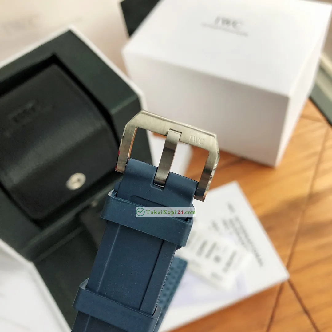IWCコピー の 6 針アクアタイマーメンズ腕時計ダイビング IW79802-1[8]