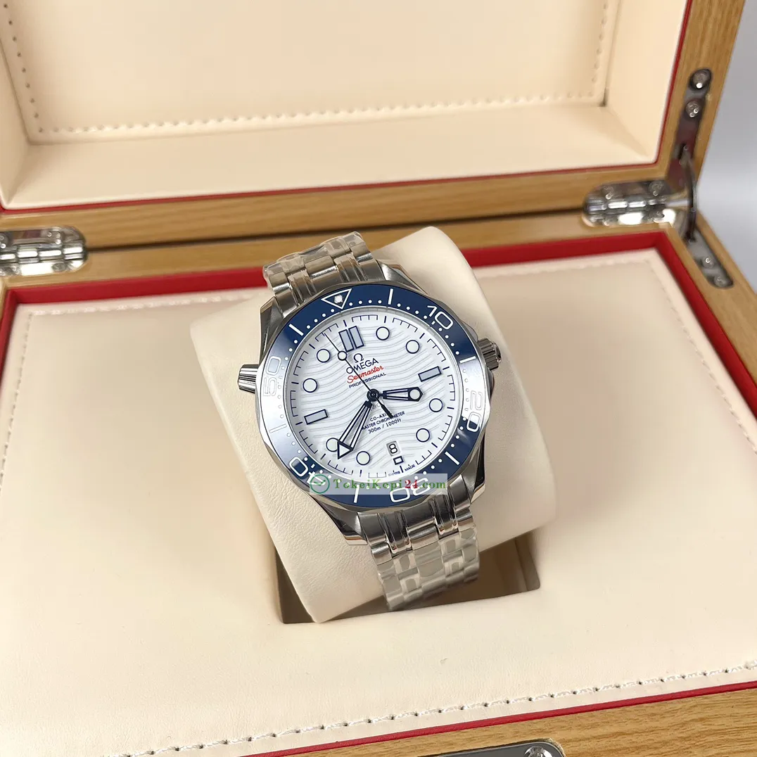 オメガコピー時計 シーマスター 300 ダイビング 最高品質特別モデル6929M92