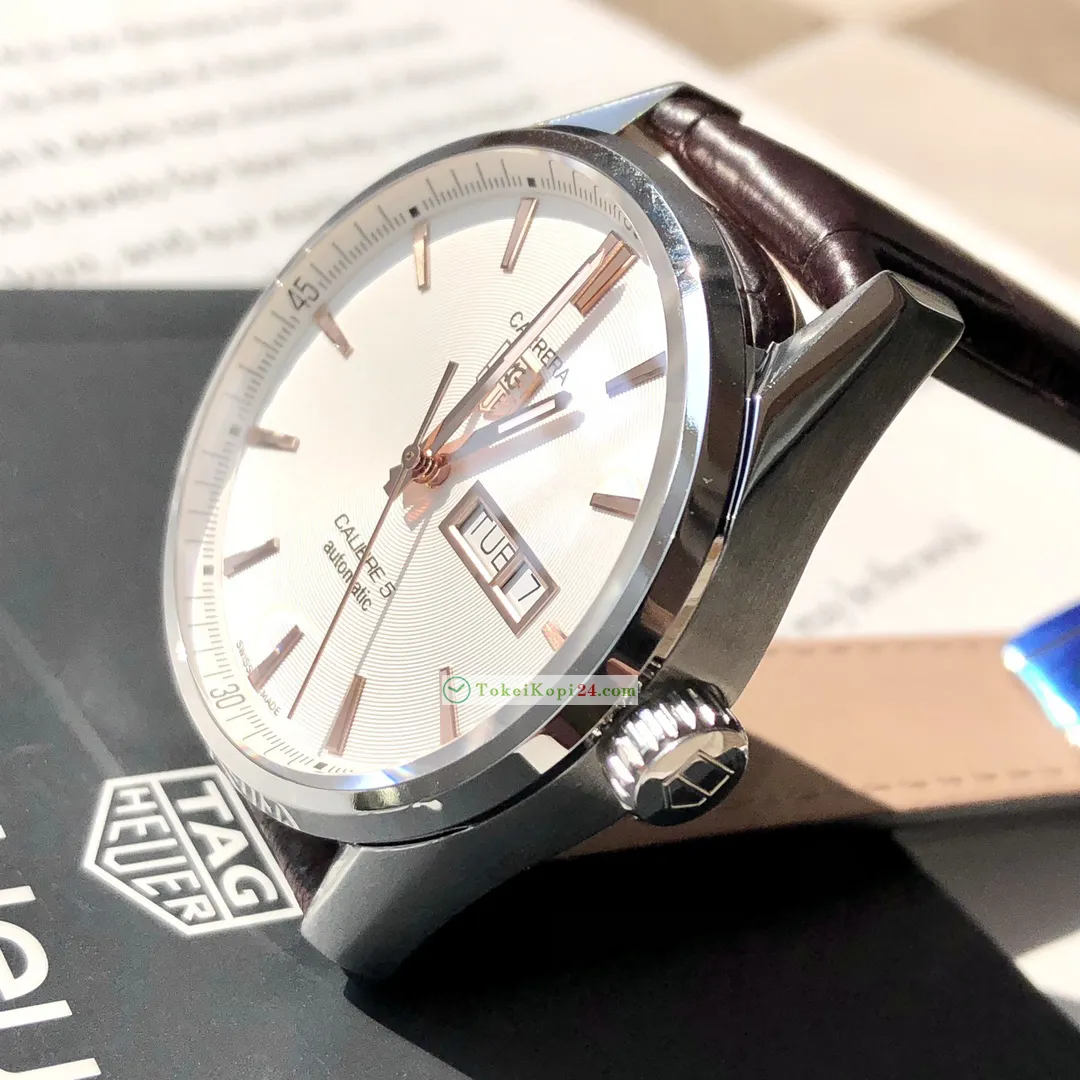 タグホイヤースーパーコピー時計 カレラ41mm ダブルカレンダーモデル希少腕時計T9020G[2]