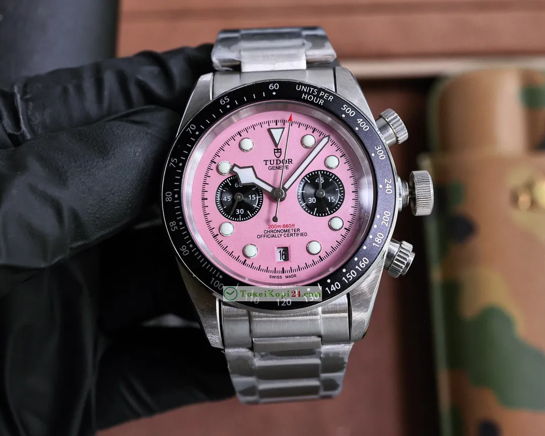 チュードルレプリカ ビワンタイプ42mm時計 ピンク5針 T294898[3]