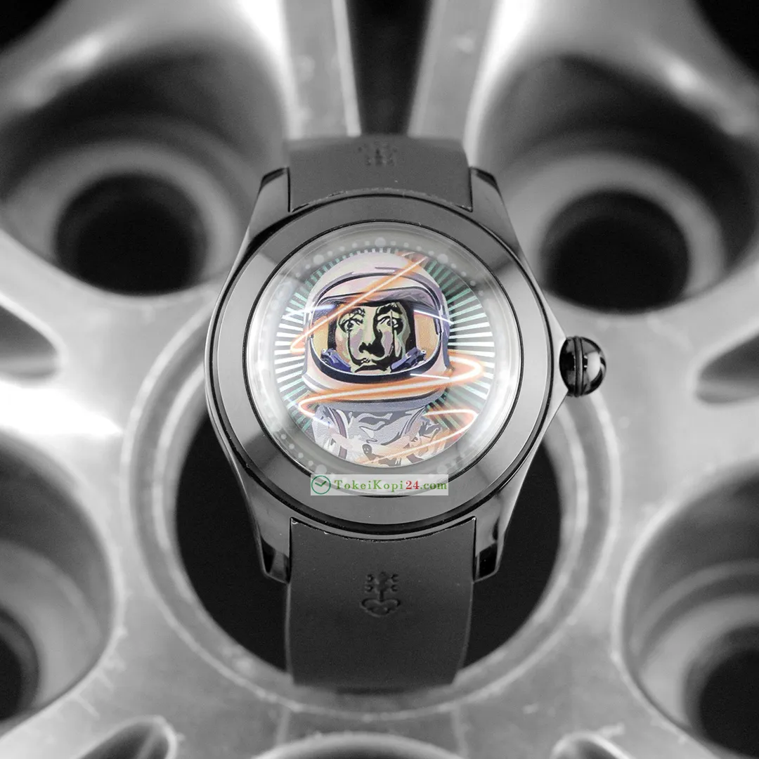 【地球魅力表現】コルムブランド時計 Bubble 47mm 厚みと大きなミラー6282810