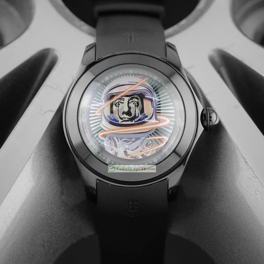 【地球魅力表現】コルムブランド時計 Bubble 47mm 厚みと大きなミラー6282810[1]