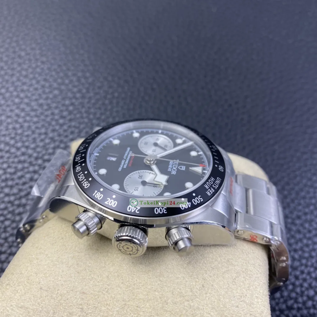 最新チュードルレプリカ時計 ブラックベイ クロノグラフ 41mm T928500[4]