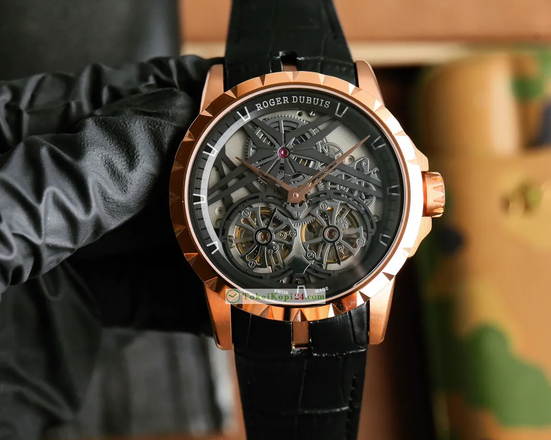 ROGER DUBUISコピー時計 エクスカリバー キング自動巻き72880VM1[5]