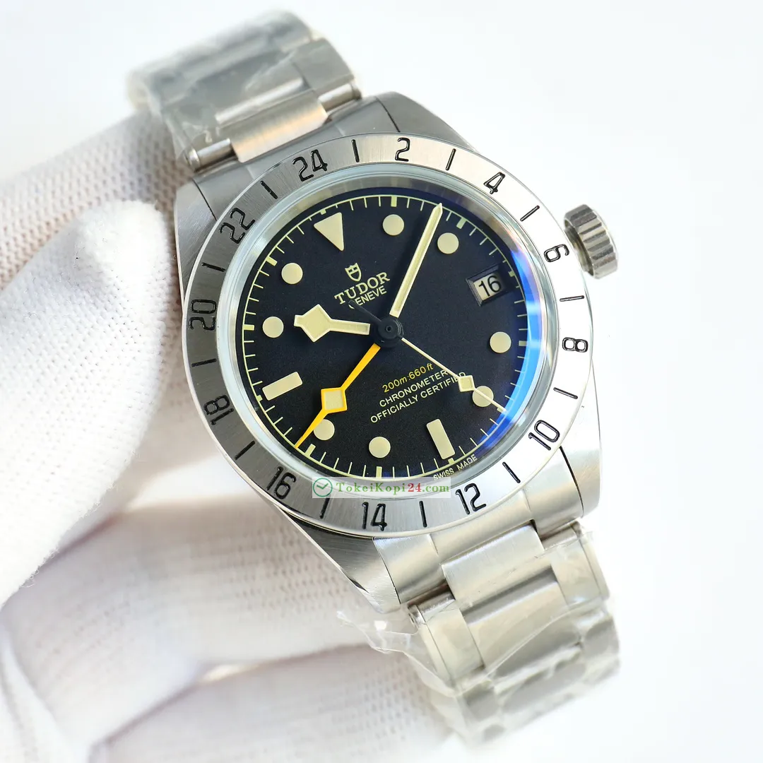 最高級TUDOR ブラックベイ一流メンズ時計T82002L[1]