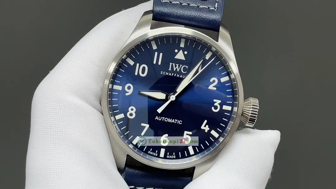最大級IWC パイロット高級ブランドブルー文字盤 IW18920
