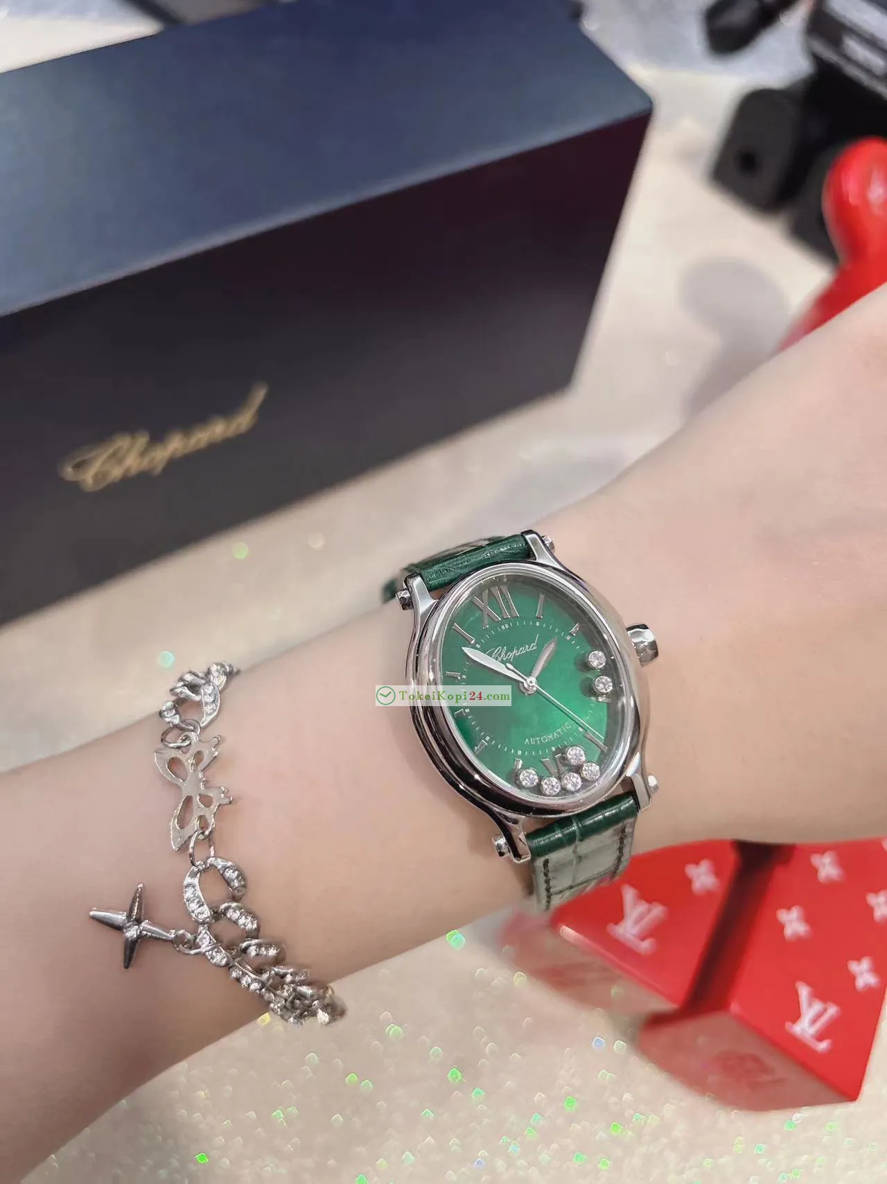  高品質ショパール激安時計 グリーンハッピー 7ダイヤモンドC793940[1]