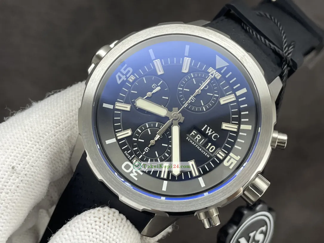 IWCコピー アクアタイマー 高級材料 自動機械式クロノグラフIW376805[1]