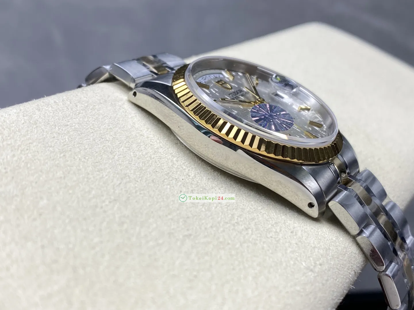 チュードル人気ブランド36mm高級腕時計サファイアクリスタル 76213[4]