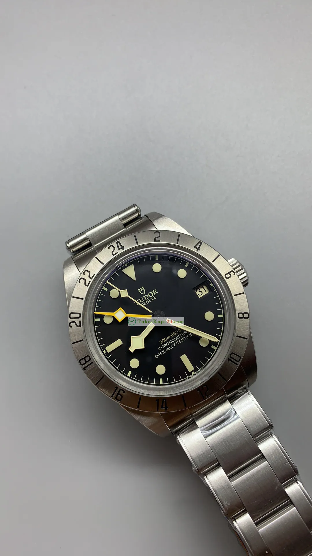 メンズ チュードルコピー時計 GMT ロープロファイル 視認性に優れる276629Q[2]