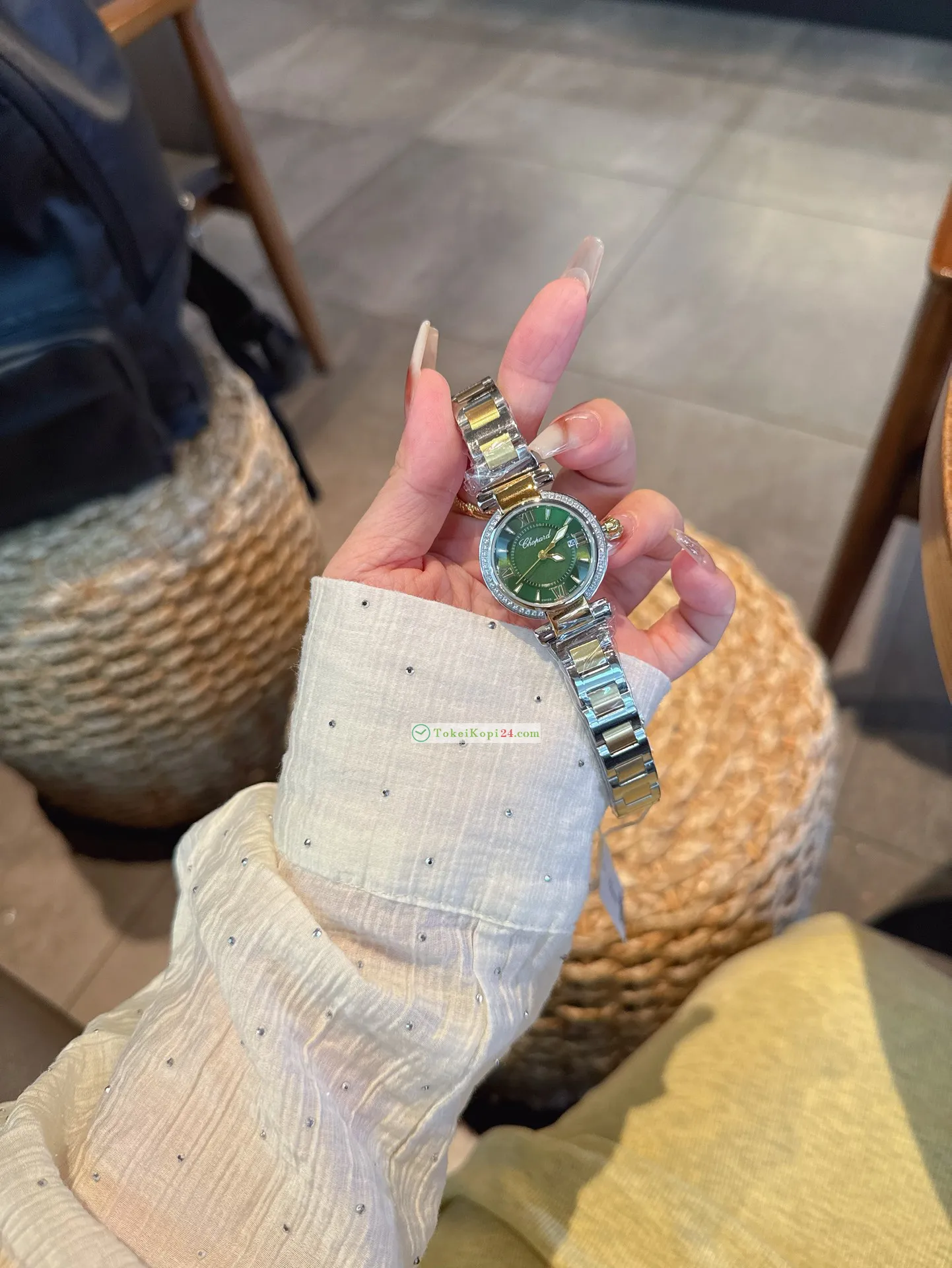 高級感ショパール インペリアルレディース時計グリーンダイヤルC7029255[2]