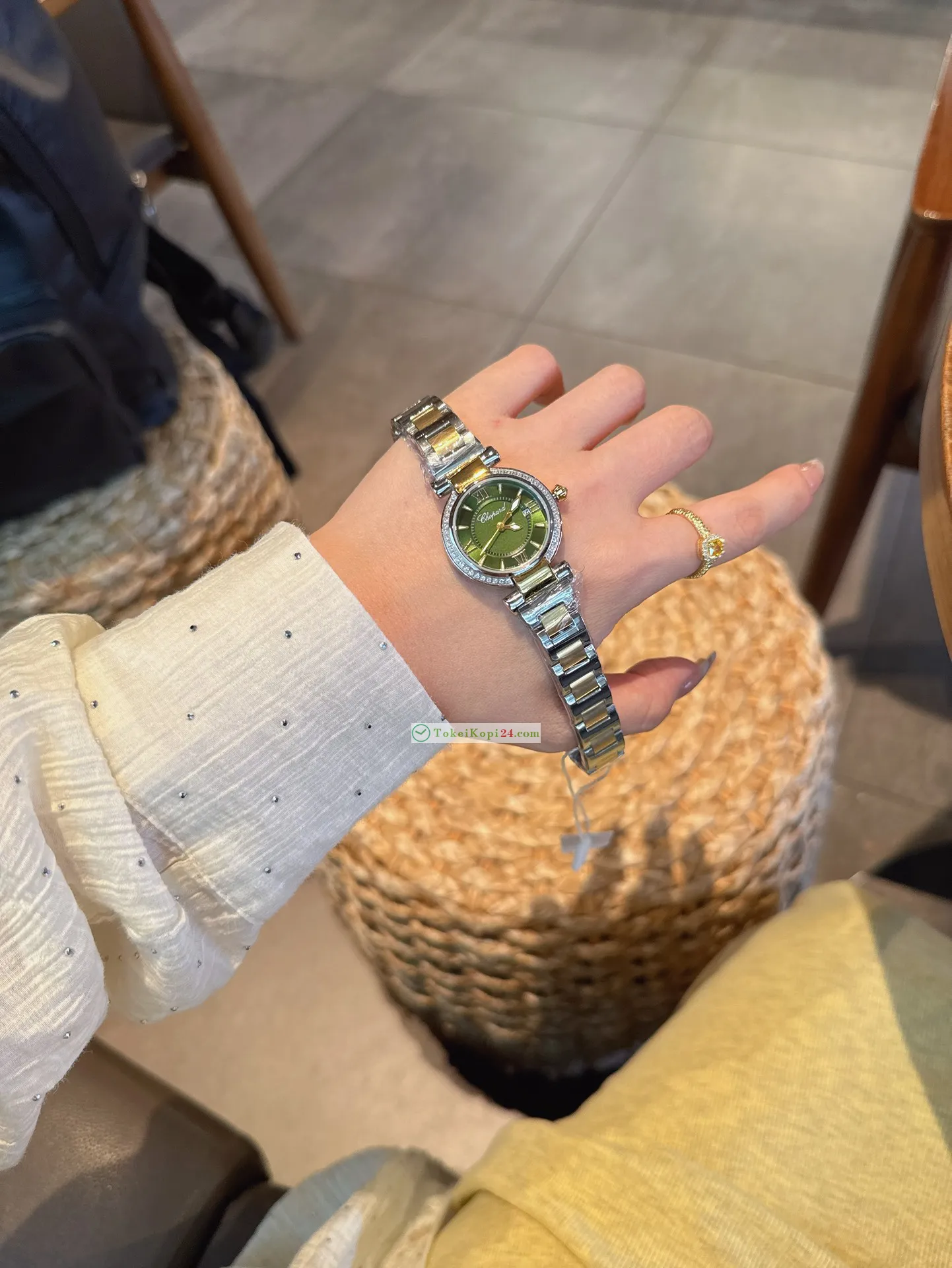 高級感ショパール インペリアルレディース時計グリーンダイヤルC7029255[3]