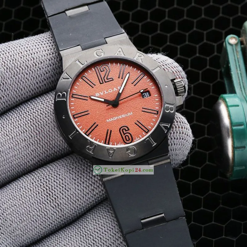 レディース ブルガリ コピー時計 ディアゴノ アルミニウム 自動巻き 39mm 美品 Buu45096