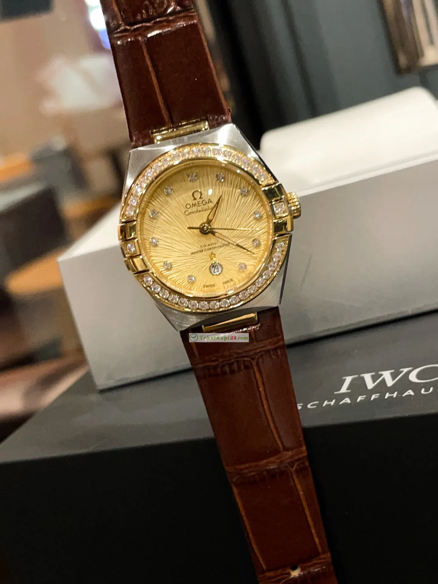  オメガ第5世代コンステレーション女性用 29mm 289G023 卓越性の追求時計[13]