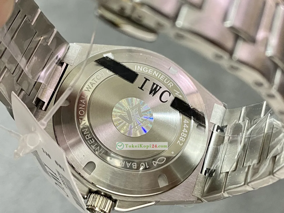 最大級の品揃え IWC インヂュニア メンズ40mm ブラック Ref. 1832[5]