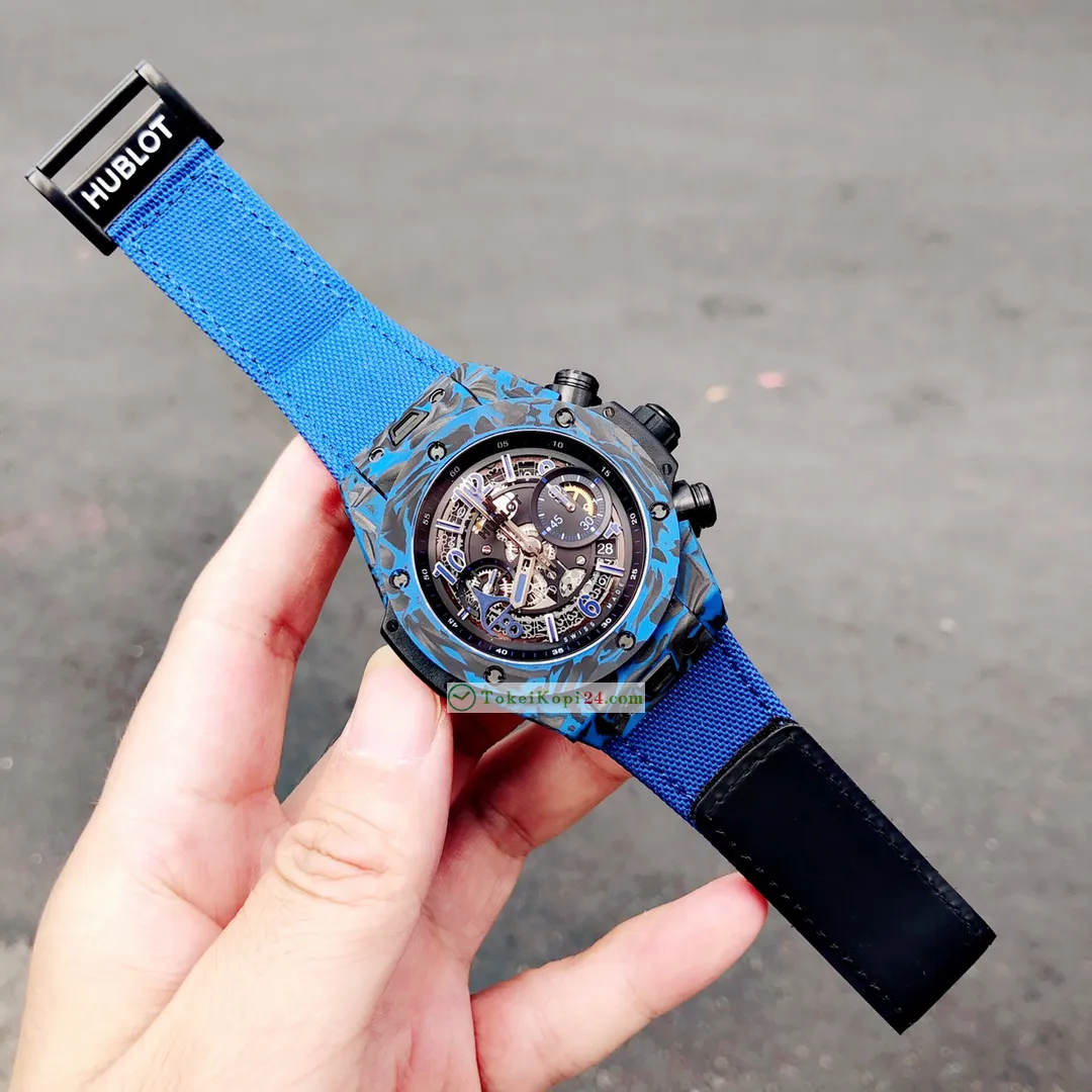 【限定発売】HUBLOTレプリカビッグバンカーボンファイバー新作679RX098
