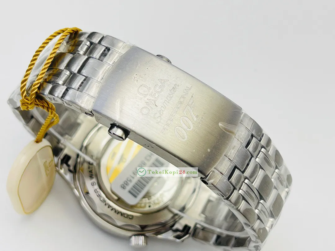 最新入荷 OMEGA時計 スピードマスター限定版42mm 381.279.0013[8]