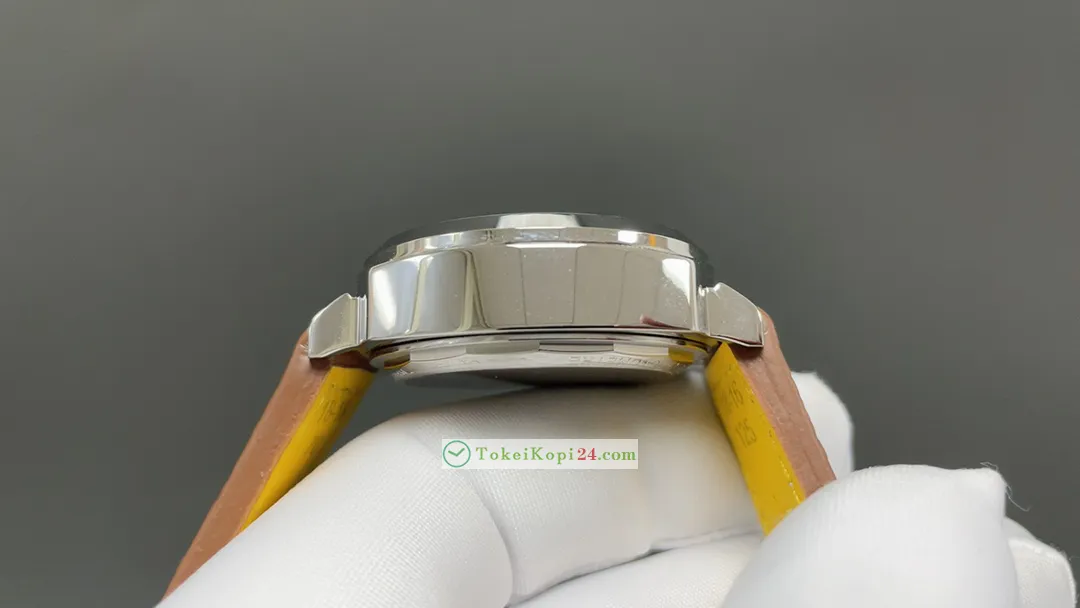 BREITLINGコピー時計人気 トップタイム新作レーシングクロノグラフを発表06823N[4]